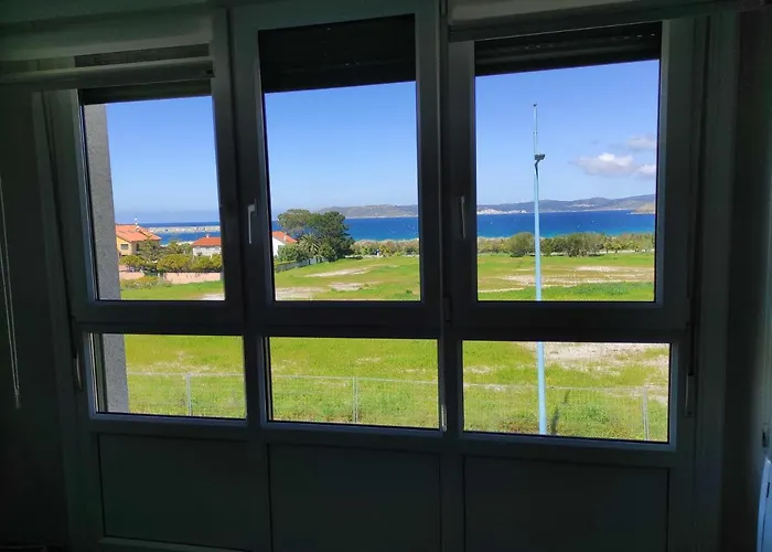 Piso En Primera Linea De Playa En Laxe